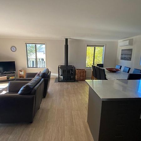 Ribbonwood Cottage بحيرة تيكابو المظهر الخارجي الصورة